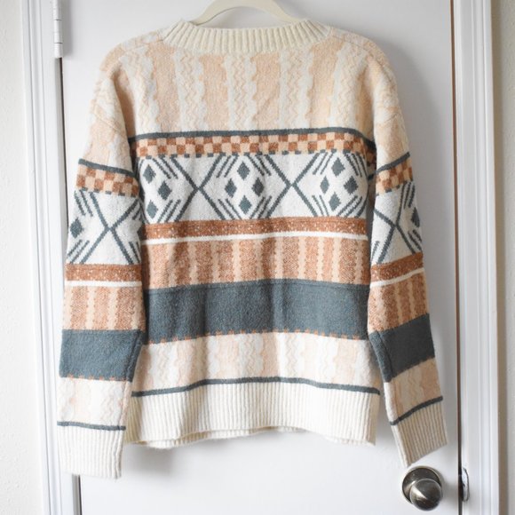 Aztec Knit Sweater - Picture 5 of 5